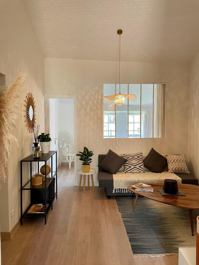 Appartement Aux Pieds Du Palais Des Papes. Αβινιόν Εξωτερικό φωτογραφία